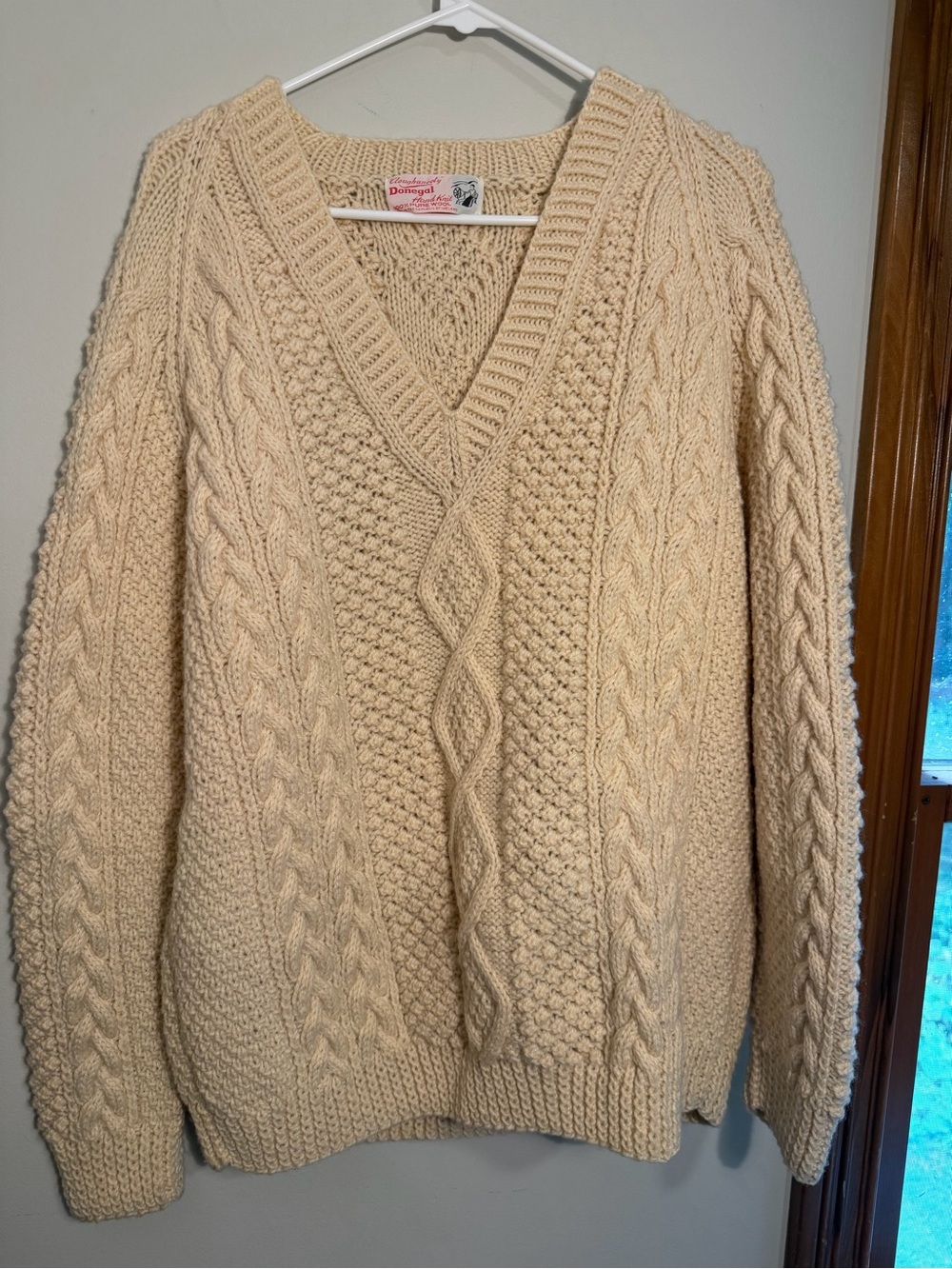 Vintage Cloughaneely Donegal Handknit Aran Cable Vneck Sweater Wool Unisex S/M